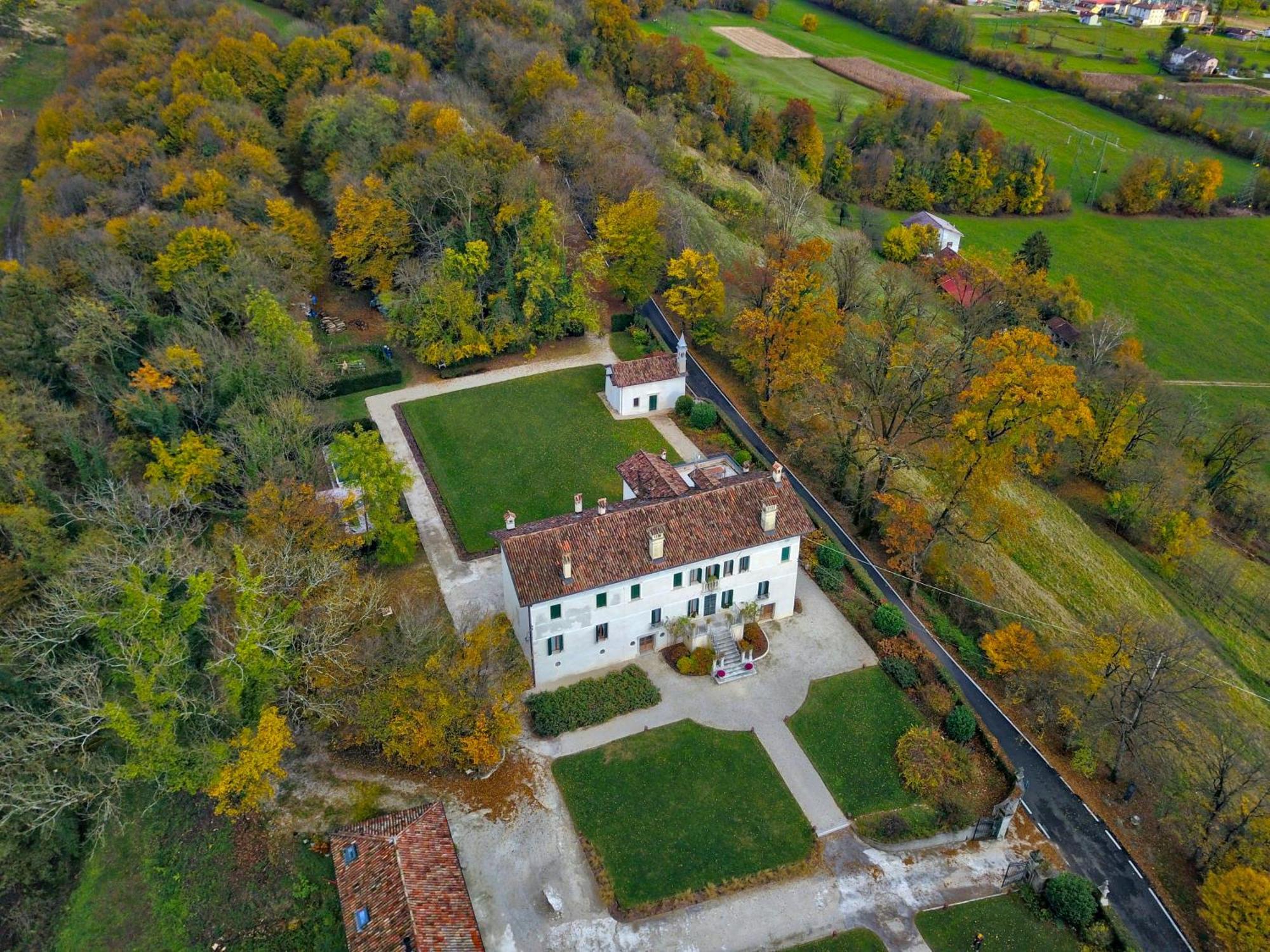 Villa San Liberale - Suites & Wellness - Villa Veneta Feltre Buitenkant foto
