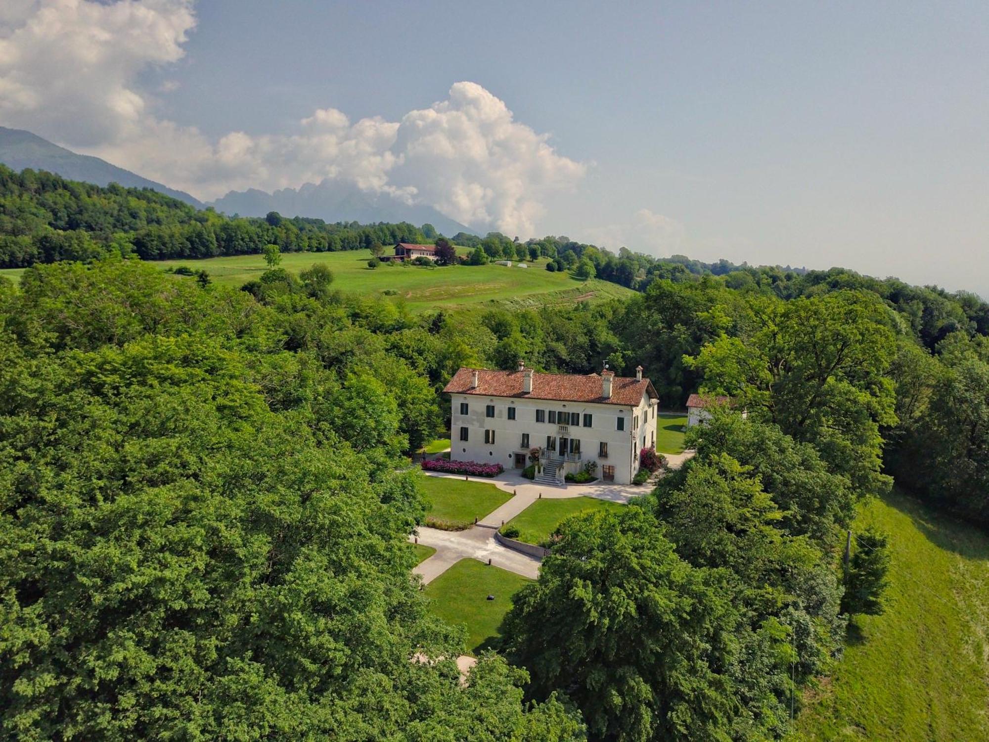 Villa San Liberale - Suites & Wellness - Villa Veneta Feltre Buitenkant foto